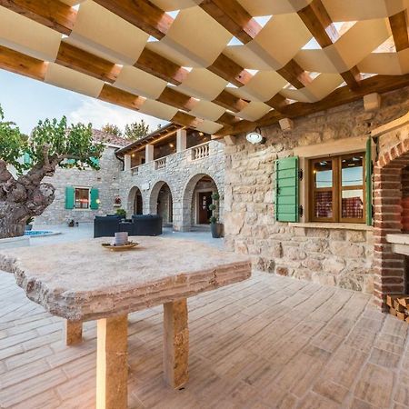 Villa Dumina Sukošan エクステリア 写真