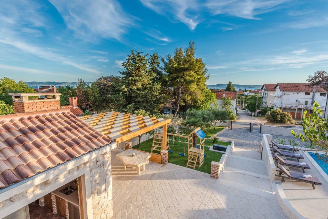 Villa Dumina Sukošan エクステリア 写真
