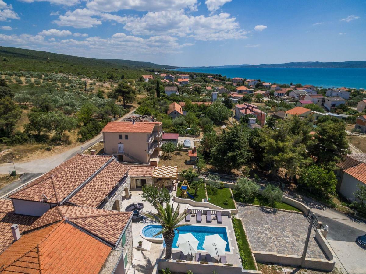 Villa Dumina Sukošan エクステリア 写真